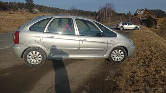 Citroen Xsara Picasso 1,6tdci - 8