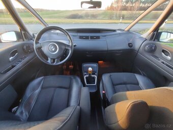 Renault Espace IV 2.0 dCi Grand 2008 - 8