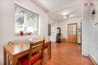Prodej chalupy, 1435 m², Sklené - 8