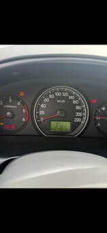 Hyundai H1 2.5 CRDi 125KW - 8
