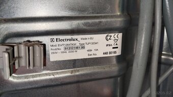 Prodám pračku Electrolux vrchem plněnou - 8