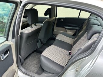 Renault Mégane 2 Sedan 1.5dci 74kw - 8
