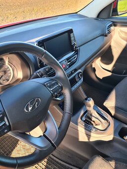 Hyundai i30 Fastback 1.0 T-GDI - 8