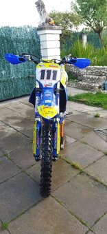 Yamaha yz450f - 8