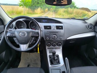 Mazda 3 , 1.6 77kw, r.v: 10/2012, 165000km, hezký stav. - 8