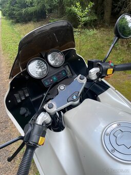Bmw r1100rs - 8
