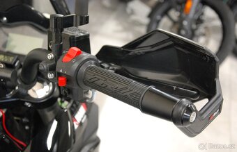 Benelli TRK 251 - hezký stav, 2. maj, původ ČR - 8