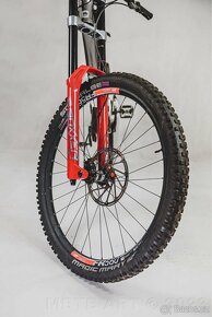 Commencal Supreme DH 29 TEAM 2021 - 8