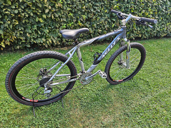 26" horské hliníkové kolo KELLYS, rám 17" hydraulika - 8