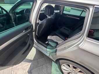 Vw Passat 2.0Tdi 140kw Highline 4x4 Koupeno ČR 1 majitel DSG - 8