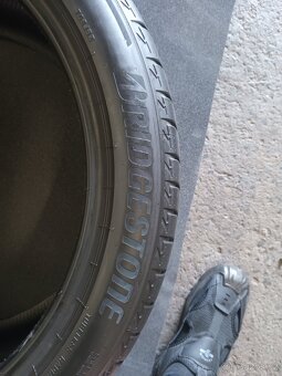 Sada letních pneu 255/40/20.Bridgestone. - 8