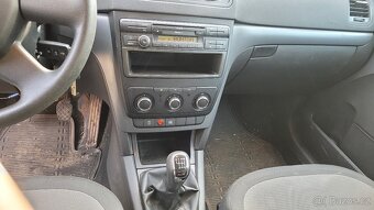 Škoda Yeti 1.8 TSI ,118 KW,4X4 - 8