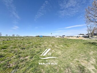 Prodej, 14 stavebních parcel o výměře min 930m2 - max 1021m2 - 8