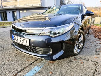 Kia Optima Hybrid - 8