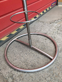 Stojan nerezový  vertkální na květiny VIVA 1.500 kč - 8