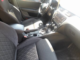 Škoda Octavia 3 RS,2.0 tdi, koupeno nové v ČR. - 8