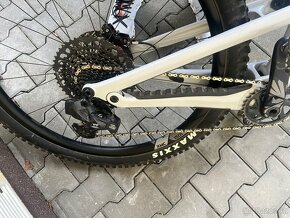 Canyon Spectral CF 125 carbon - 8