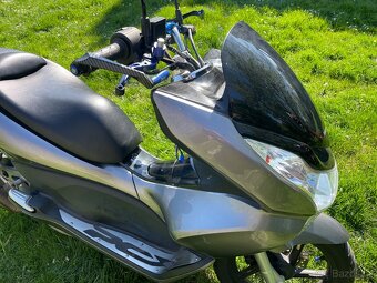 Honda PCX 125 2012 - 8