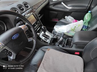 Prodám Ford Galaxy GHIA 7Mist - 8
