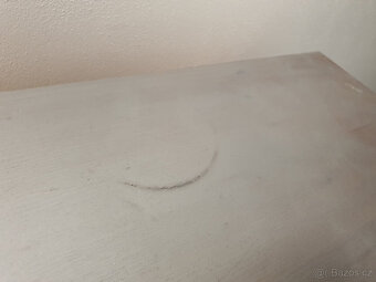 stylová anglická komoda – pěkný design - 8