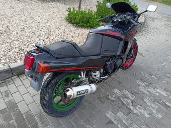 Kawasaki gpx 600 - 8