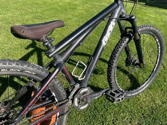 Horské kolo GT Bikes Chucker 3.0 - 8