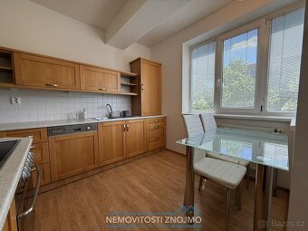 Pronájem bytu 2+kk, klimatizace, parkovací místo, ul. Pražsk - 8
