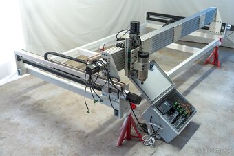 CNC portálová fréza ( router) 2000x1000mm - 8