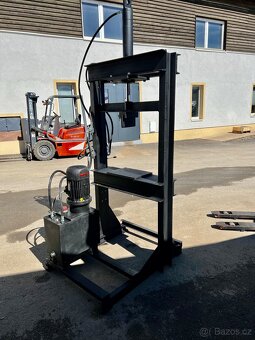 stroj na rozebírání a recyklaci elektromotorů - 8