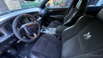 Dodge Charger scat pack 6.4 v8 widebody VÝMĚNA - 8