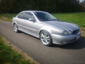 Jaguar X Type 2.5 4x4 136k km super stav - 8