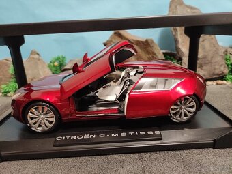 Prodám model 1:18 Citroen c metisse - 8