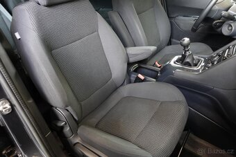 Peugeot 5008 2.0HDi ,  110 kW nafta, 2014 - 8