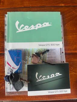 Vespa GTS 300 - 8