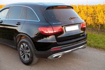 Mercedes Benz GLC 250 AMG Line nové v CZ (DPH) - 8