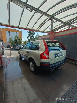 XC 90 - 8