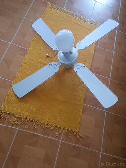 Madeira Stropní ventilátor se světlem 107cm Nový - 8