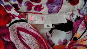 Dámské oblečení - 8