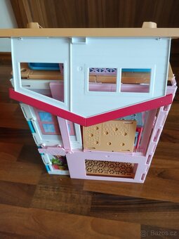 Dům pro Barbie +auto - 8