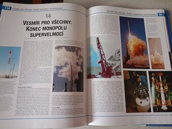 ČLOVĚK A VESMÍR - 8