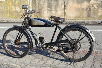 Předválečné motokolo - 8