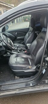 Hyundai ix35 2.0 CRDI 135kw 2011 díly - 8
