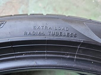 Pár letních pneu Pirelli P-Zero PZ4 VOL 275/35 R22 XL - 8