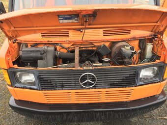 Mercedes-Benz AG SG Pracovní plošina 408D - 8