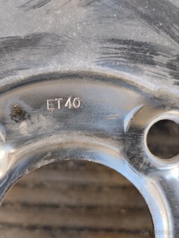 Zimní pneu 205/60R16 - 8