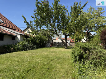 Prodej domu 7KK, 282 m2, pozemek 919m2, Škvorec - 8