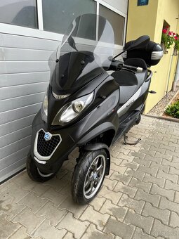 Piaggio MP3 300 LT Sport - 8