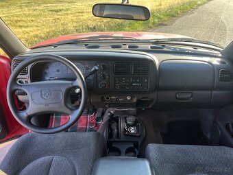 Dodge Dakota Sport 3.9 V6 Magnum - 8
