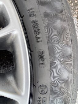 Original kola Ford R18 235/45 letní pneu, 5x108 - 8