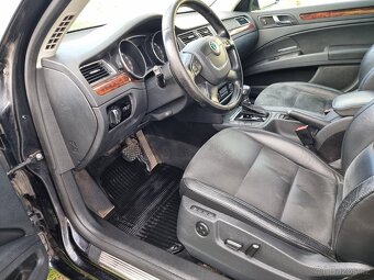 Superb 2.0tdi 2012 4x4 DSG kůže - 8